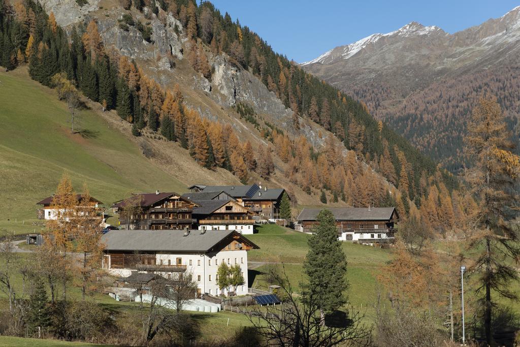 Giatla Hof Der Alfenalm - Ferienwohnungen Am Berg Innervillgraten Exterior foto